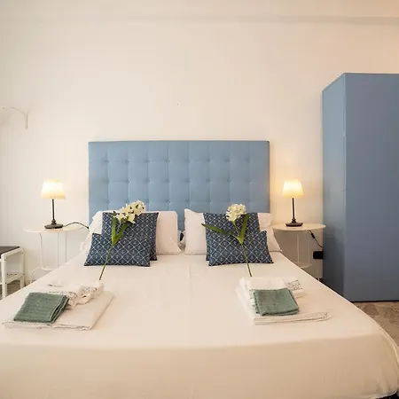 Cavour Centro _ Brand Life _ מלון *