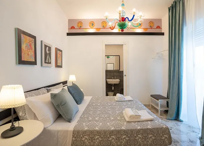 Cavour Centro _ Brand Life _ فندق