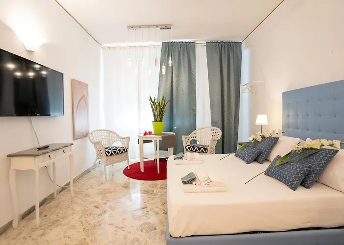 Cavour Centro _ Brand Life _ فندق باري