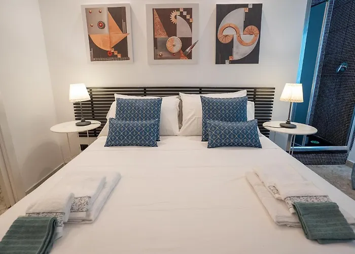 Cavour Centro _ Brand Life _ * باري